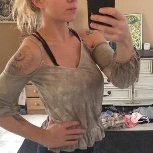 AE Cold Shoulder Shirt NWOT